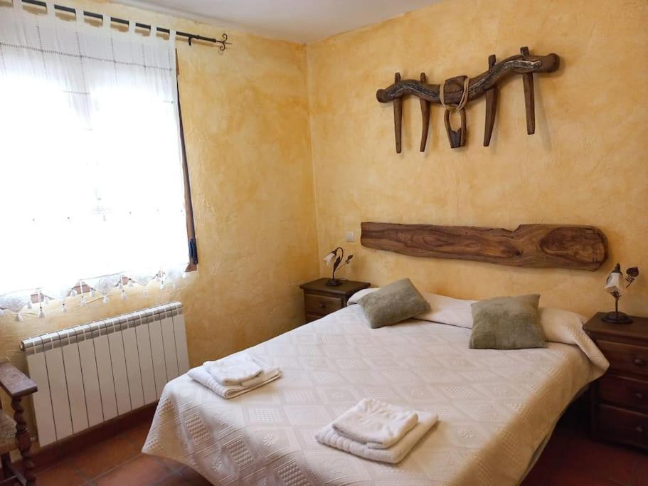 Casas Rurales Mi Reja A Santa Maria de Riaza エクステリア 写真